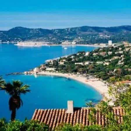 Le Lavandou, 1 Piece, 4 Personnes - Fr-1-251-315 Apartment Le Lavandou